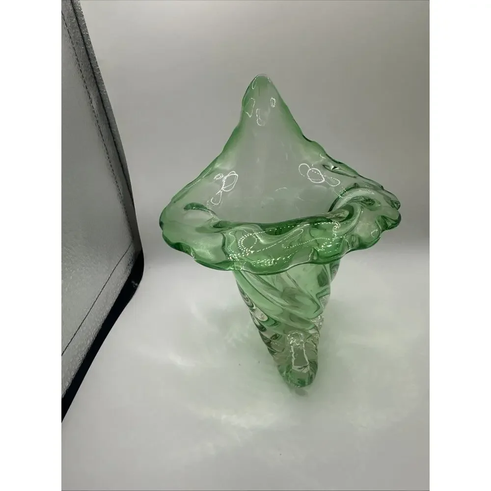 Vtg Murano Jack n Pulpit Green To Clear Blown Glass Upright Horn Vase-7